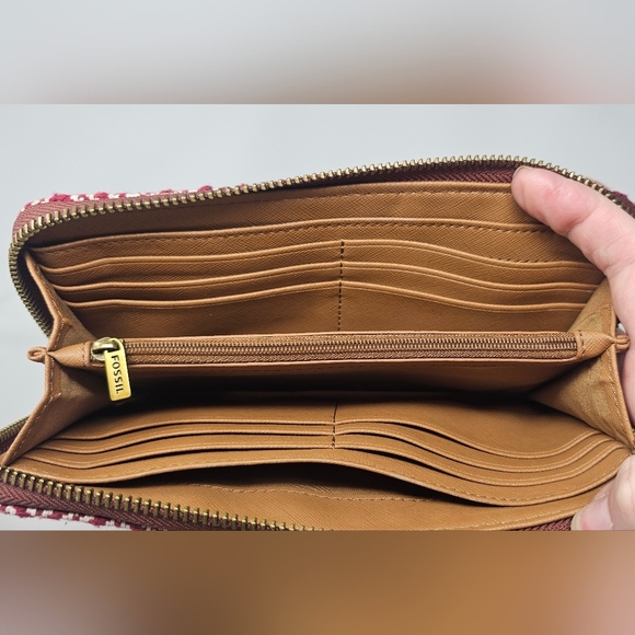 Fossil Jori Zip Clutch Wristlet RFID Wallet Leather Fabric Red White Brown NWOT - Picture 10 of 16